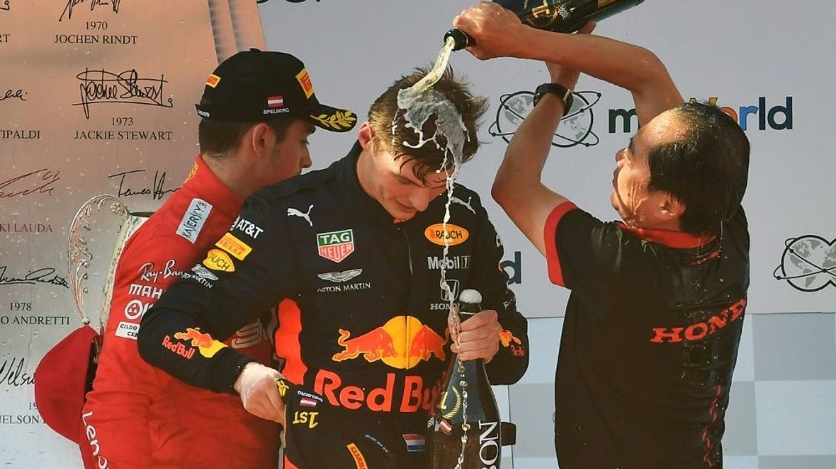 Verstappen wird von der internationalen Presse gefeiert