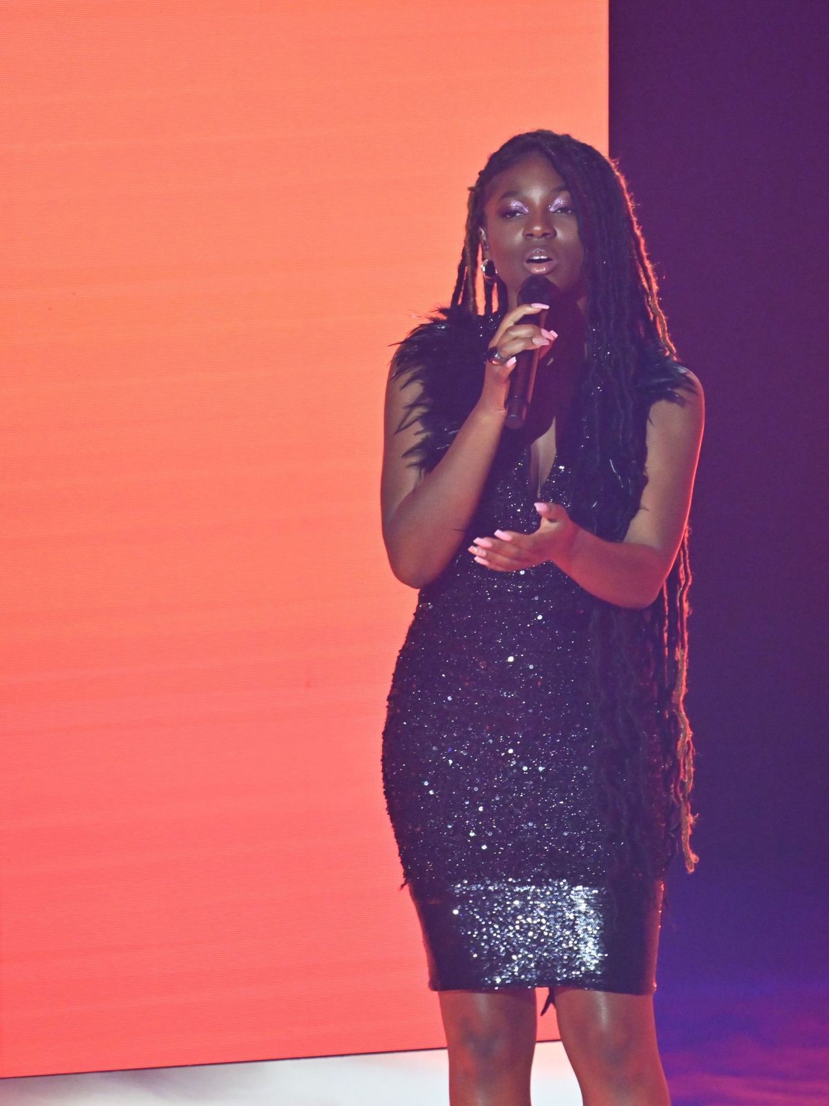 Desirey singt im Finale von "The Voice of Germany" 2023
