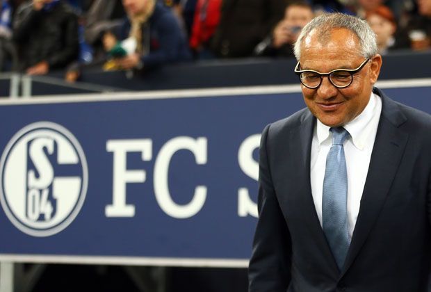 
                <strong>Felix Magath</strong><br>
                Platz 5: Felix Magath mit durchschnittlich 1,63 gewonnenen Punkten in der Bundesliga. Unter Magath bestritt "Königsblau" insgesamt 60 Spiele in der Liga, 28 Siege resultieren aus dieser Zeit. Nach knapp zwei Jahren musste er den Trainer-Posten räumen.
              