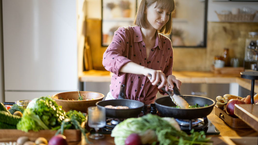 Einige Zutaten sind besonders gut geeignet, um unserer Leber etwas Gutes zu tun. Köstliche Rezept-Ideen gibt's bei uns!