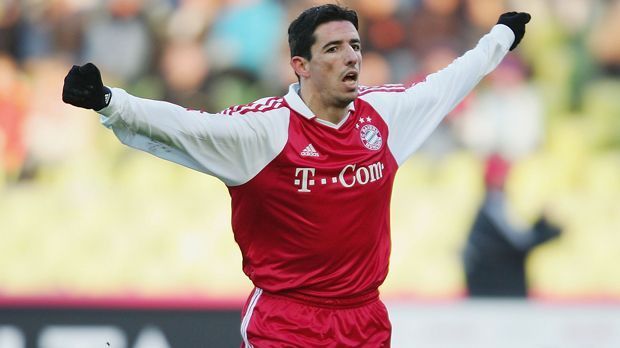 
                <strong>Sturm: Roy Makaay (FC Bayern München) - Stärke 94</strong><br>
                Sturm: Roy Makaay (FC Bayern München) - Stärke 94
              