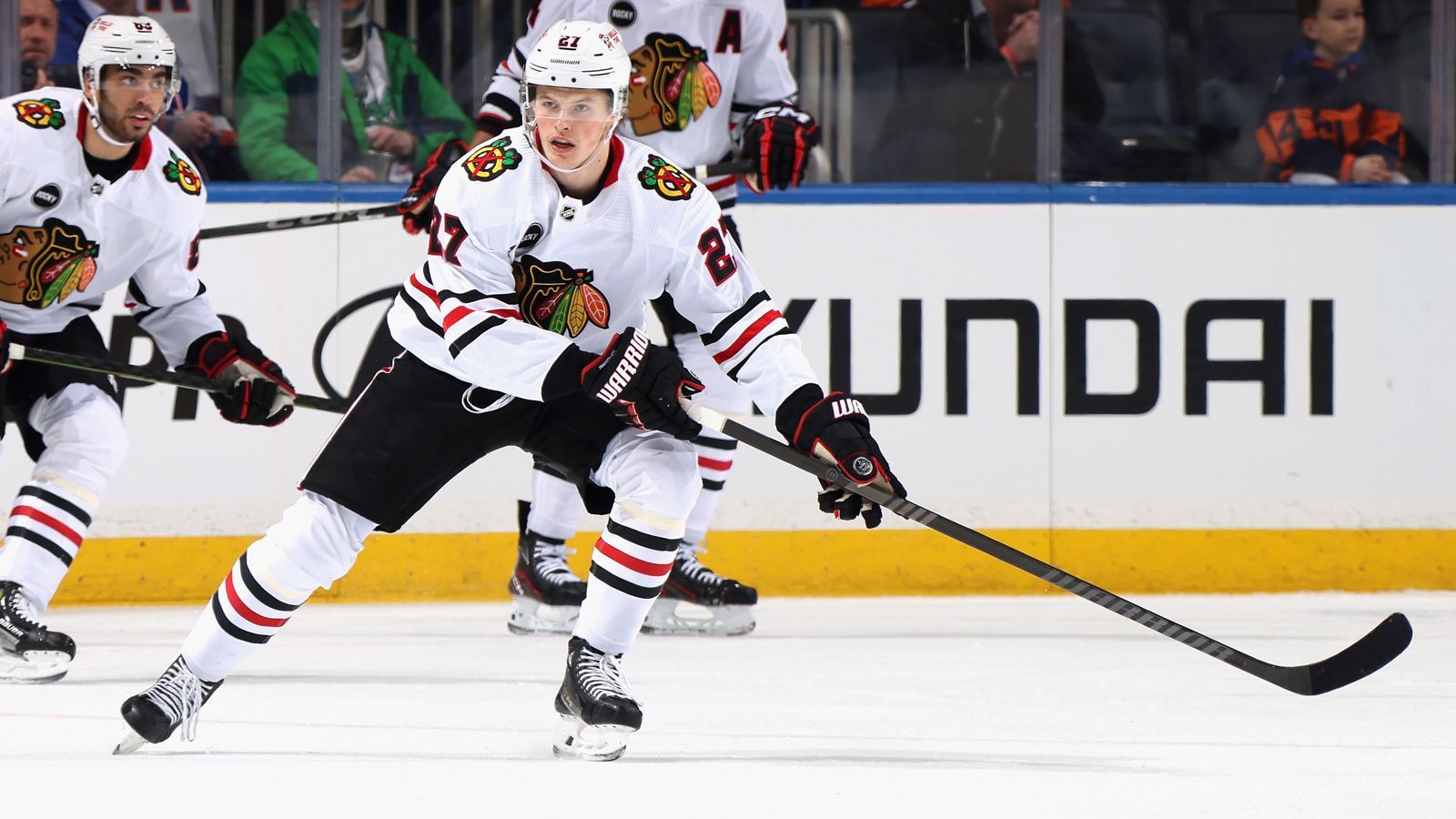 <strong>Deutschland: Lukas Reichel (Chicago Blackhawks)</strong><br>Unterstützung bekommt das deutsche Team von Stürmer Lukas Reichel. Der 21-Jährige schied mit den Rockford IceHogs (Farmteam der Blackhawks) in den AHL-Playoffs frühzeitig auf und wird kurz vor Turnierstart zum Team stoßen.