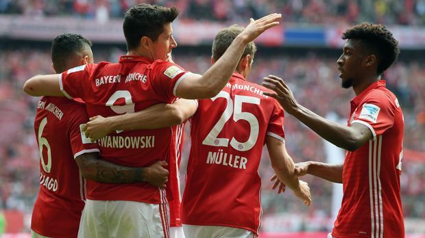 
                <strong>Platz 1 - FC Bayern München</strong><br>
                Platz 1 - FC Bayern MünchenTore gesamt: Unterschiedliche Torschützen: Bester Torschütze: Robert Lewandowski (26 Treffer)
              