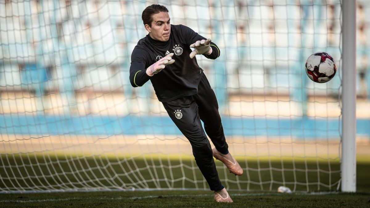 Luca Plogmann (U19-Nationalmannschaft und Werder Bremen)