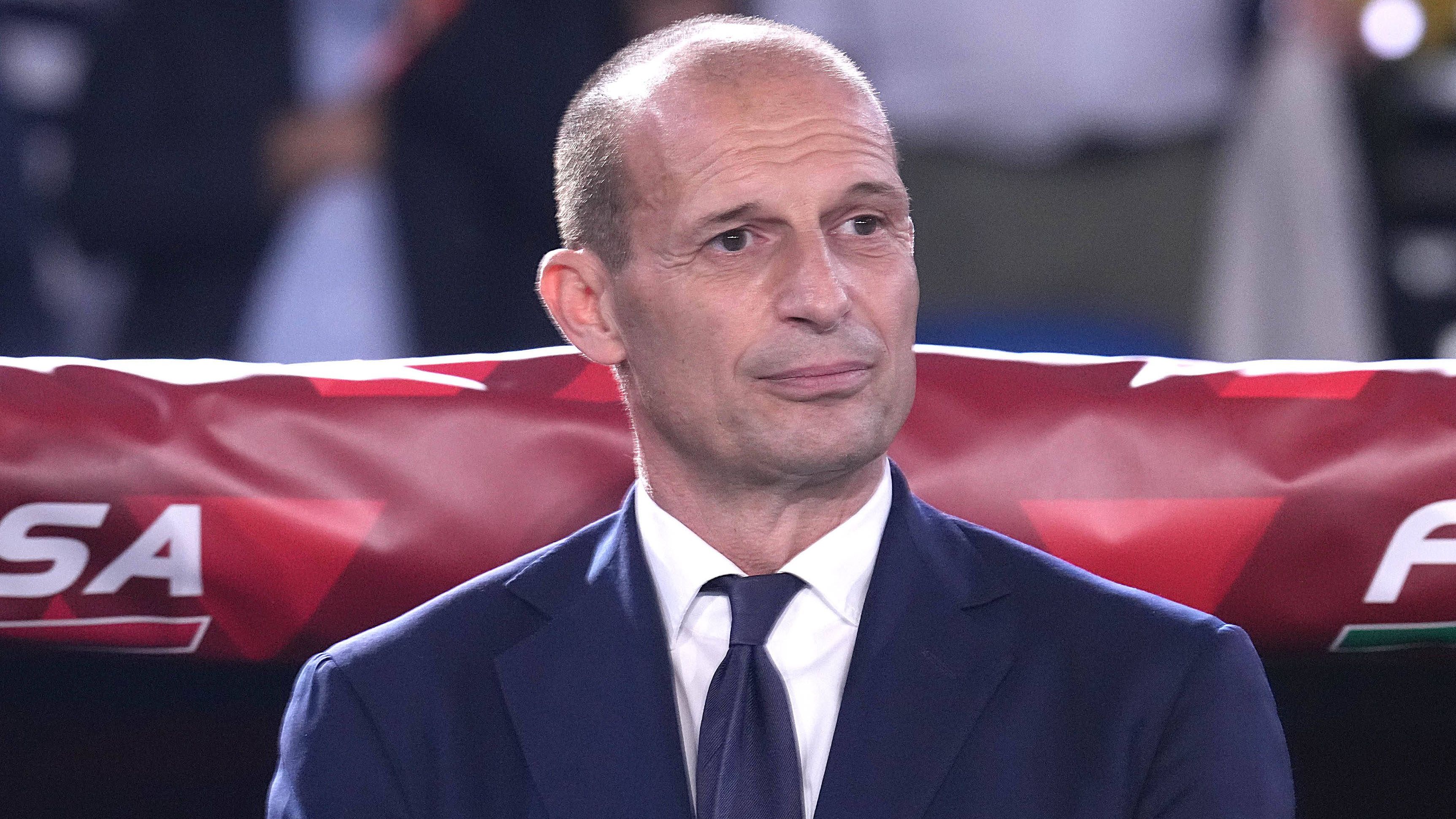 <strong>Massimiliano Allegri (vereinslos)</strong><br><a data-li-document-ref="374774" href="https://www.ran.de/sports/juventus-turin-entlassung-trainer-massimiliano-allegri-offiziell-grund-eklat-ausraster-374774">Nach dem Eklat in der Coppa Italia hat Juventus Turin sich mit sofortiger Wirkung von Trainer Allegri getrennt</a>. Eigentlich wäre der Vertrag des 56-Jährigen bei der "Alten Dame" noch bis 2025 gelaufen. Ob die Münchner in Ermangelung an Alternativen nun ein Auge auf Allegri werfen?