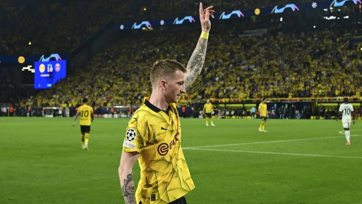 <strong>Gerüchte um West-Ham-Transfer</strong><br>Oder landet Reus mit dann 35 Jahren noch in der Premier League? Laut dem Portal "Football Insider" soll der Ex-BVB-Kapitän bei West Ham United angeboten worden sein. Dieses Gerücht kam schon einige Zeit vor der offiziellen Verkündung des Reus-Abschieds aus Dortmund auf, bereits damals legte sich "Football Insider" fest, dass Reus den BVB im Sommer 2024 verlässt.