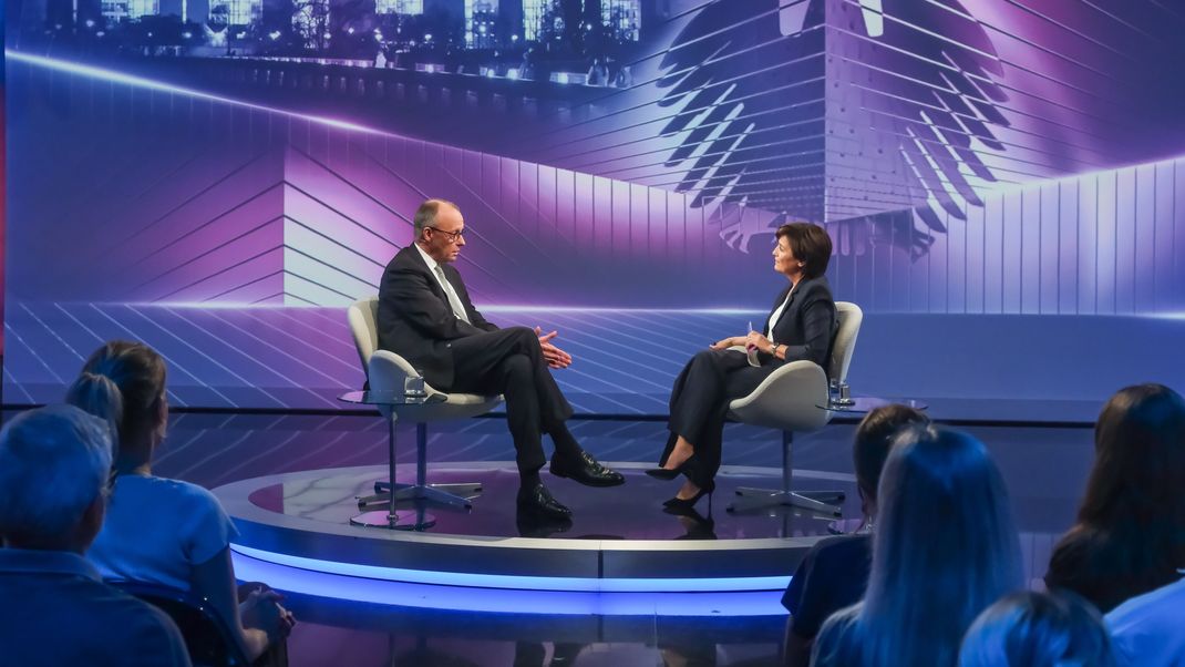 Bundeskanzler Friedrich Merz (CDU) ist in der Aufzeichnung der ARD-Sendung "Maischberger" zu Gast. 