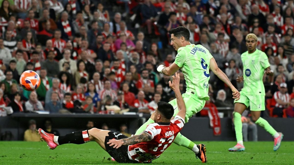 Lewandowski knackt Schallmauer