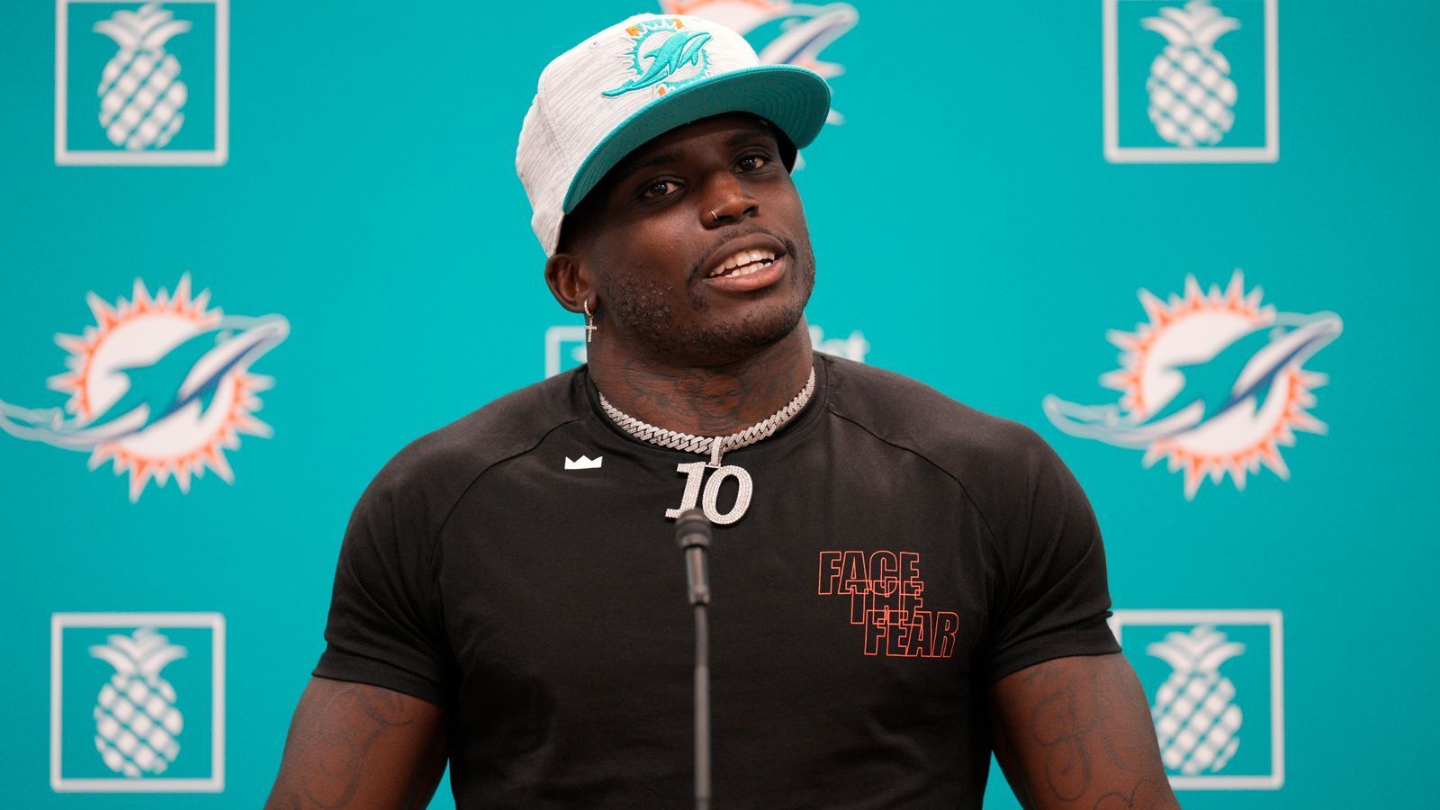 
                <strong>Tyreek Hill</strong><br>
                &#x2022; <strong>Rating</strong>: 97<br>&#x2022; <strong>Team</strong>: Miami Dolphins<br>&#x2022; <strong>Key Stats</strong>: Speed: 99 - Acceleration: 99 - Agility: 98<br>
              