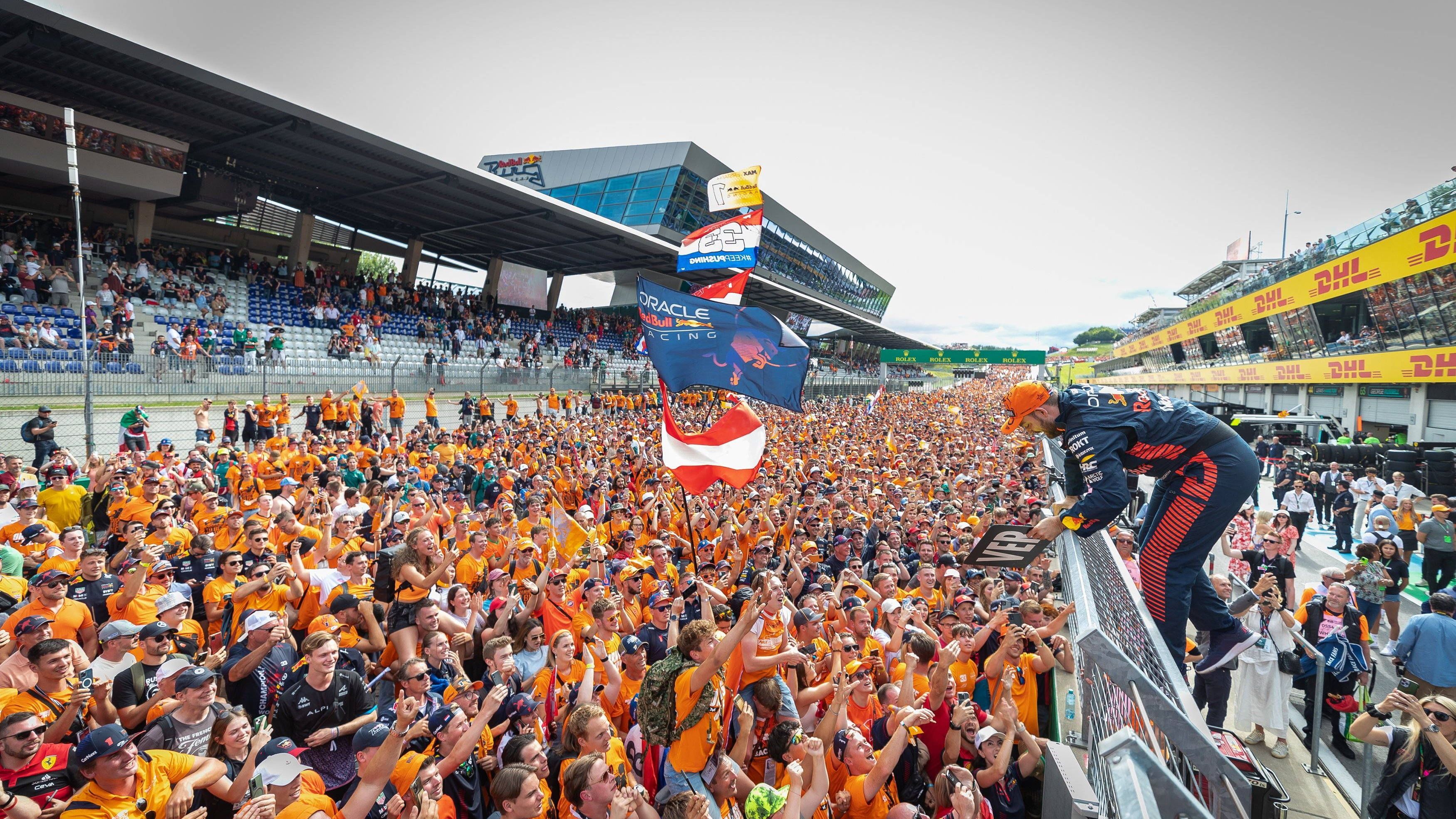 <strong>Österreich 2024 erneut mit Sprintrennen</strong><br>Aus europäischer Sicht dürfen sich die F1-Fans zum wiederholten Male über ein zweites Rennen in Spielberg freuen. Das Österreich-Rennwochenende findet im kommenden Jahr vom 28. bis 30. Juni 2024 statt.