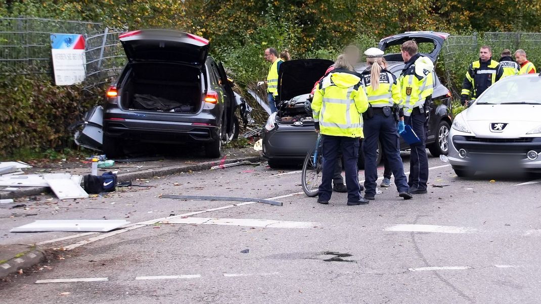 Drei Tote nach schwerem Verkehrsunfall in Esslingen