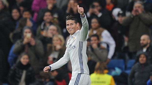 
                <strong>James Rodriguez (Kolumbien)</strong><br>
                James Rodriguez (Kolumbien): 1. Cristiano Ronaldo, 2. Luka Modric, 3. Gareth Bale
              