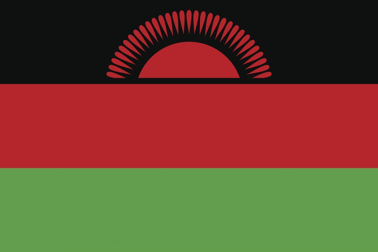 So sieht die Flagge von Malawi aktuell aus. Zu ihr 
kehrte man 2012 nach dem Tod des Präsidenten zurück.
