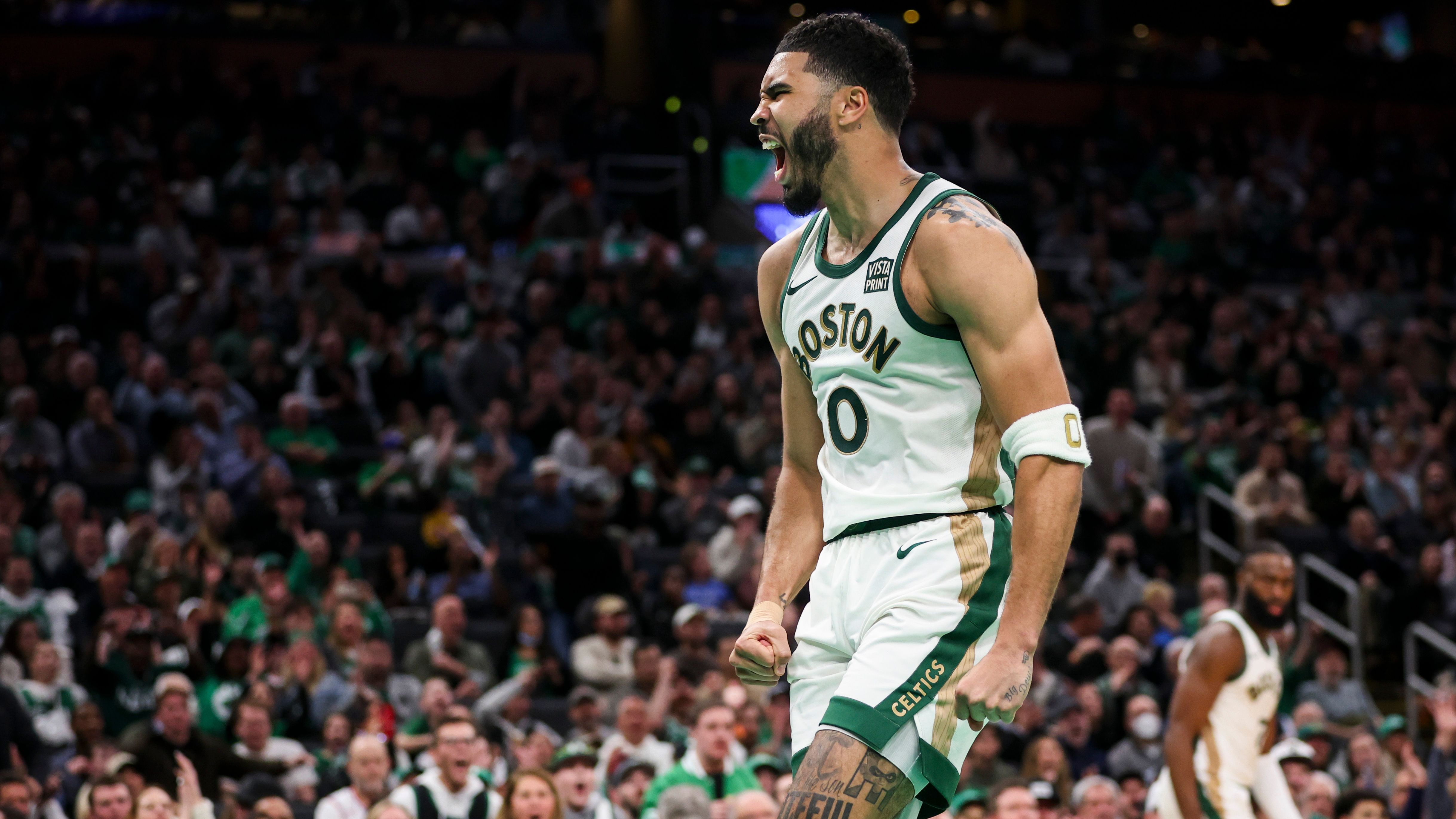 <strong>Platz 1 - Boston Celtics (zuvor Rang 1, 46:12)</strong> <br>Neun Siege in Serie! Die Nummer 1 offensiv, das zweitbeste Team in der Verteidigung. Ein Net Rating von 10,8. Die Celtics sind die überragende Mannschaft der Regular Season. Wenn alles normal läuft, wird Boston in den Playoffs durchweg Heimrecht haben. Zu groß der Vorsprung gegenüber allen Teams im Osten und Westen.