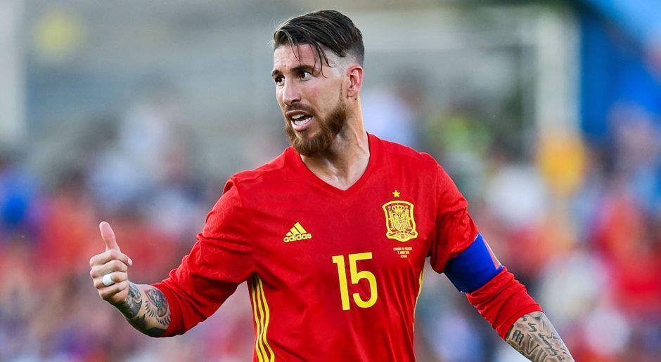 
                <strong>Sergio Ramos (Spanien)</strong><br>
                Abwehr: Sergio Ramos (Spanien). Neben Boateng setzt Balotelli auf Spaniens Stammkraft in der Innenverteidigung. Der 30-Jährige von Real Madrid startet nach dem Champions-League-Triumph mit genügend Rückenwind ins Turnier und soll den jungen spanischen Kader anführen. 
              
