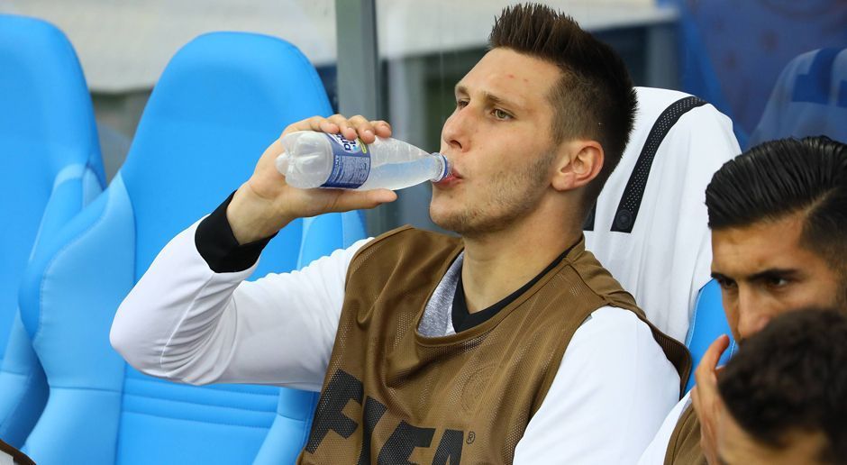 
                <strong>Niklas Süle</strong><br>
                Niklas Süle: Der Neu-Münchner durfte in der Schlussphase noch mithelfen, den Vorsprung über die Zeit zu bringen, gefährdete seine Mission aber kurz vor dem Ende noch durch einen gefährlichen Ballverlust. ran-Note: 3-
              