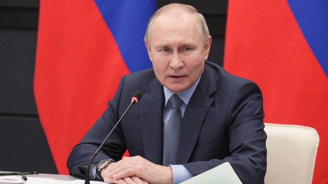 Wladimir Putin verbietet den Öl-Export in Länder mit Preisdeckel.