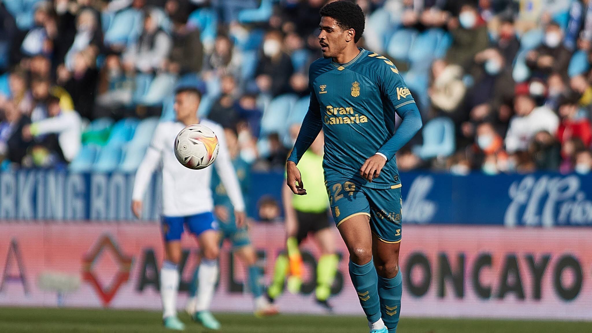 
                <strong>Platz 2: UD Las Palmas </strong><br>
                &#x2022; Liga: Segunda Division (zweite spanische Liga)<br>&#x2022; 15 Gegentore in 28 Ligaspielen<br>&#x2022; durchschnittliche Gegentore pro Spiel: 0,54<br>
              