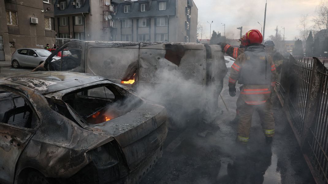 UKRAINE-CRISIS/STRIKES-KYIV