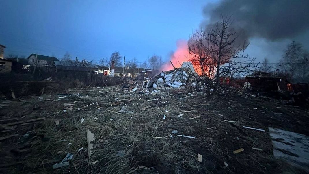 Die ukrainischen Drohnenangriffe haben für Zerstörung in Russland gesorgt.