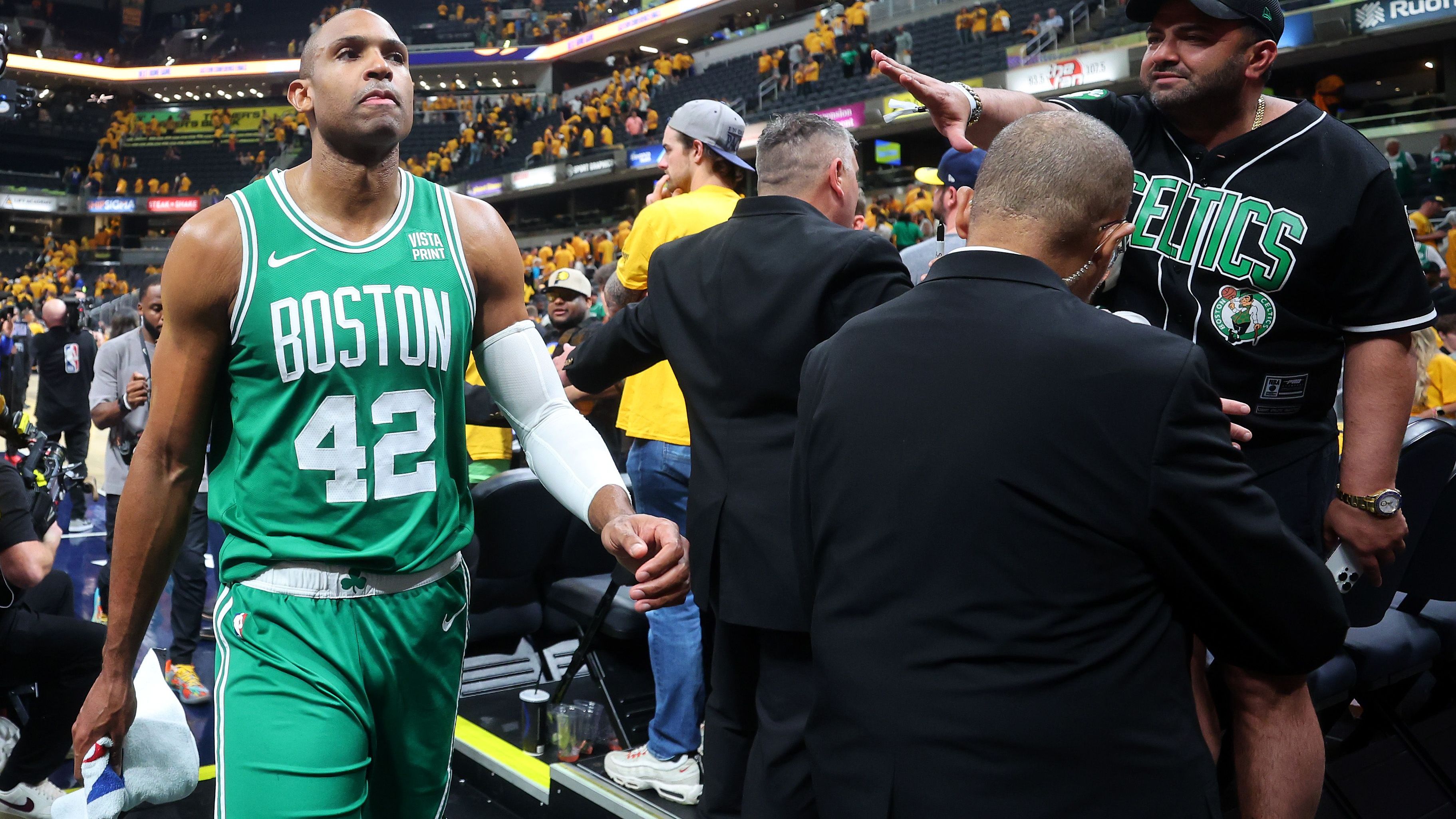 <strong>Al Horford (Boston Celtics) - Bank</strong><br>"Big Al" stand in der zweiten Runde sowie den Conference Finals in der Starting Five von Boston. In den Finals wird er, wenn Prozingis fit ist, ziemlich sicher wieder von der Bank kommen. Trotz seinen 37 Jahren ist er immer noch ein wichtiger Teil des Teams. Horford trifft seinen Dreier konstant und verteidigt solide bis überdurchschnittlich. In reduzierten Minuten von der Bank könnte seine Effizienz sogar noch einmal ansteigen.