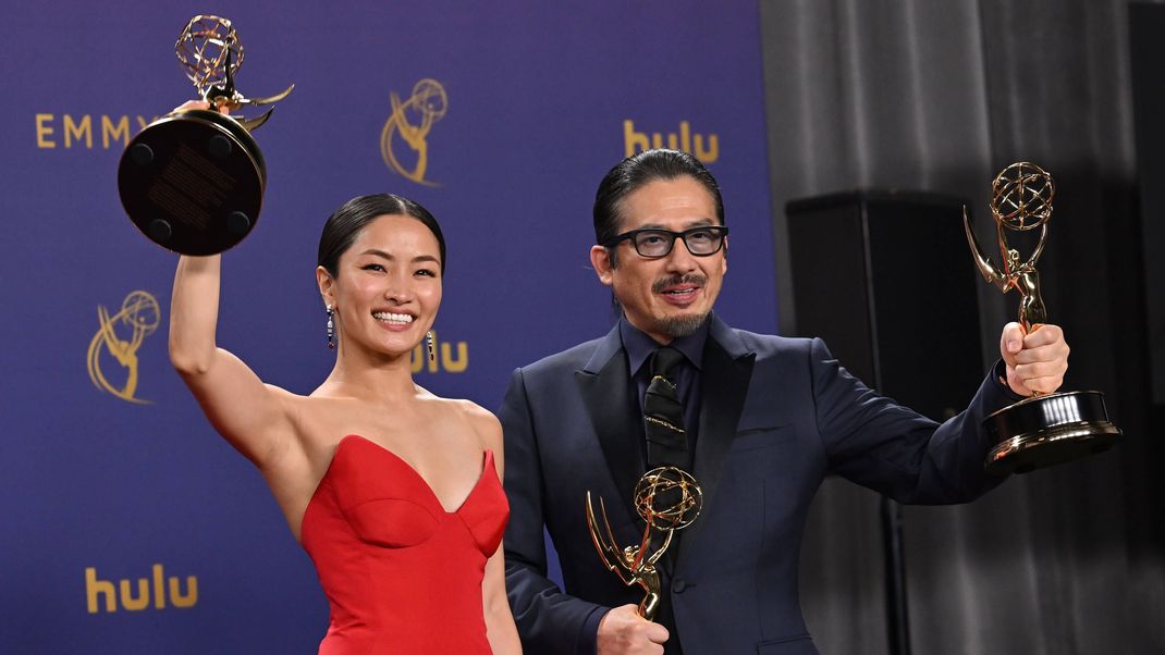 Anna Sawai und Hiroyuki Sanada räumten bei den Emmys ab. Wer zählt außer ihnen zu den Gewinner:innen des Abends?