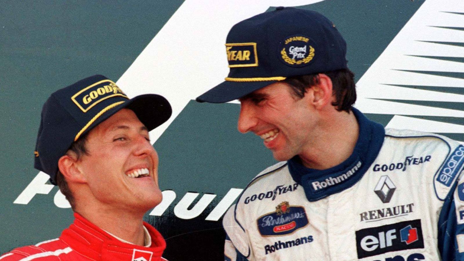
                <strong>Damon Hill wird Formel-1-Weltmeister</strong><br>
                Damon Hill wird Formel-1-Weltmeister, Michael Schumacher war vor der Saison nach zwei WM-Titeln mit Benetton zu Ferrari gewechselt, wo er bis 2006 eine Ära begründet. 1996 wird er aber nur WM-Dritter.
              