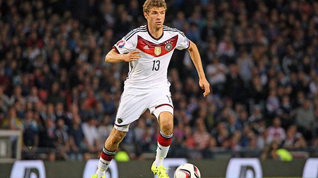 
                <strong>Thomas Müller</strong><br>
                Platz 2: Thomas Müller (Deutschland) - 8 Tore
              