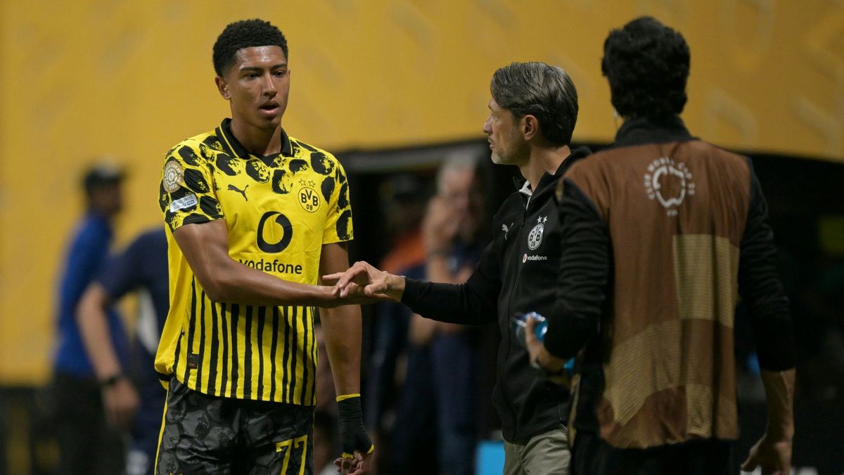 Jobe Bellingham mit BVB-Trainer Niko Kovac