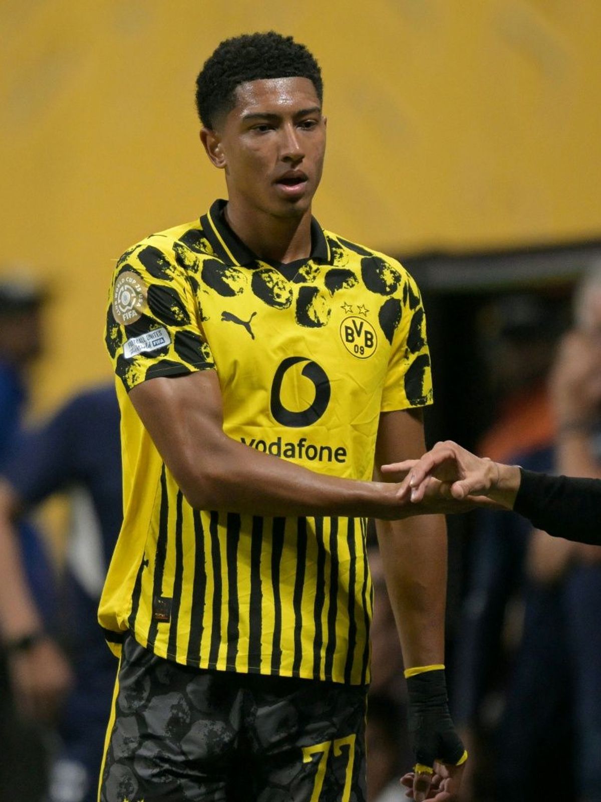 Jobe Bellingham mit BVB-Trainer Niko Kovac