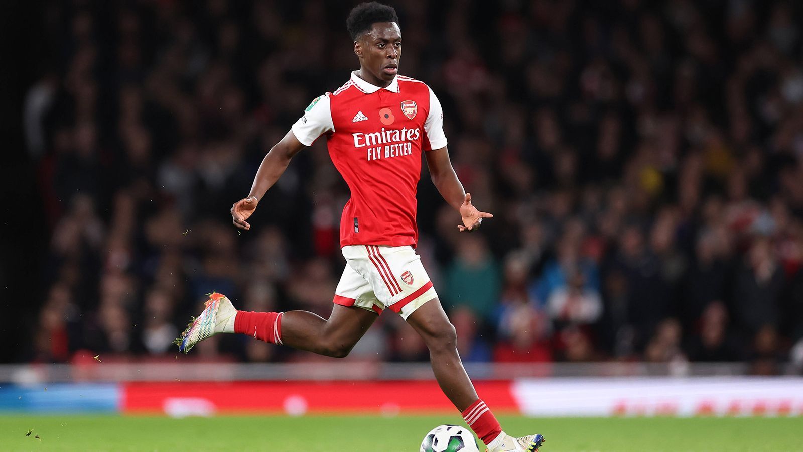 
                <strong>Albert Sambi Lokonga</strong><br>
                Der Belgier ist theoretisch zwar noch bis Sommer 2026 an Arsenal gebunden, ist offenbar aber auch einer der Streichkandidaten des Premier-League-Klubs. In der Rückrunde spielt der 23-Jährige für Konkurrent Crystal Palace und stand in sieben Partien auf dem Feld.
              