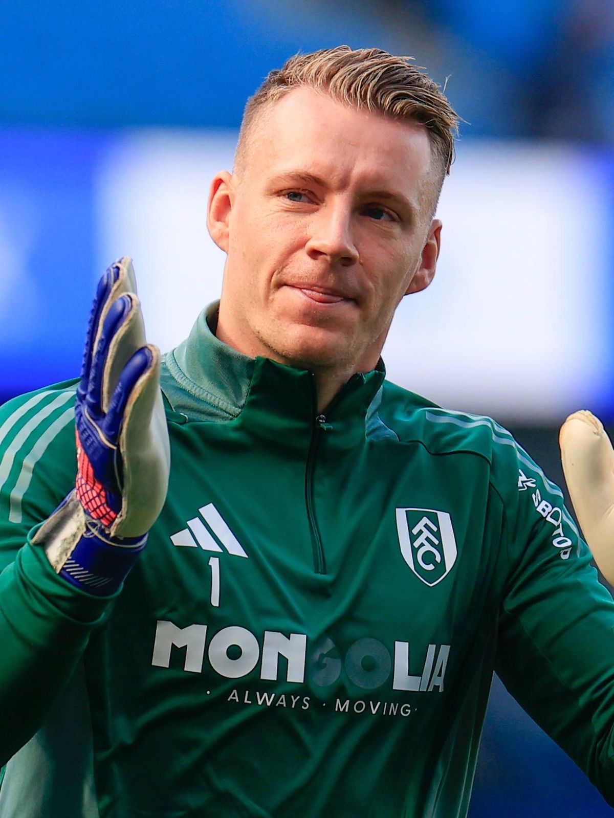 Manchester City v Fulham Premier League 05 10 2024. Bernd Leno (1) of Fulham during the warm-up ahead of the Premier League match between Manchester City and Fulham at the Etihad Stadium, Mancheste...