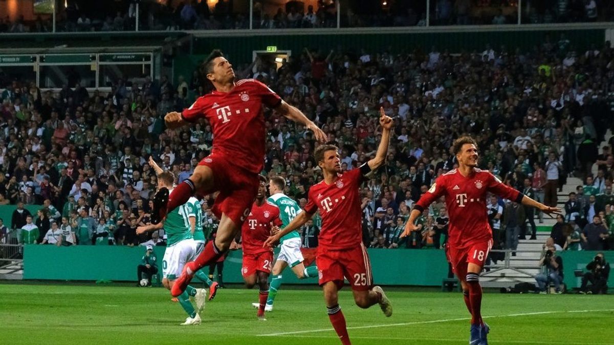Bayern gewann 3:2 im Weserstadion