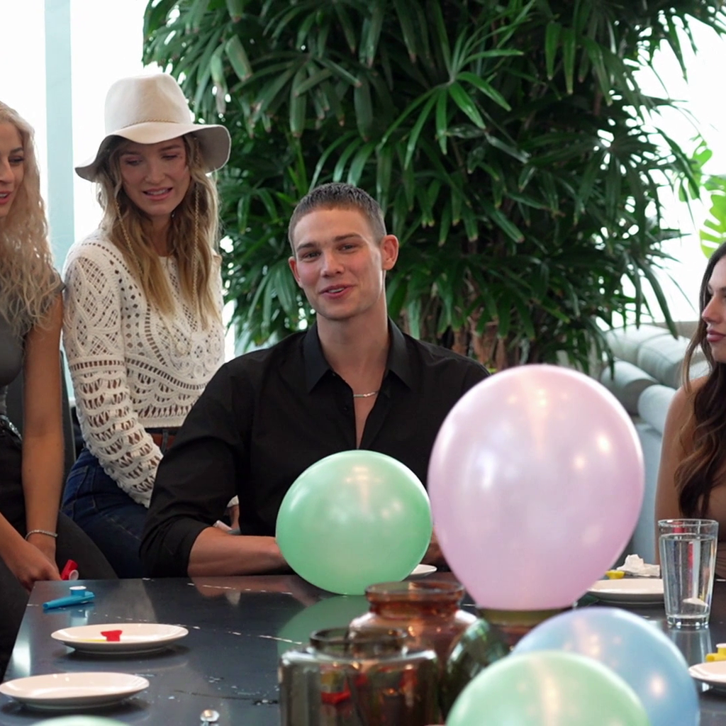 "What's your poo telling you?" So kreativ schenken die Models