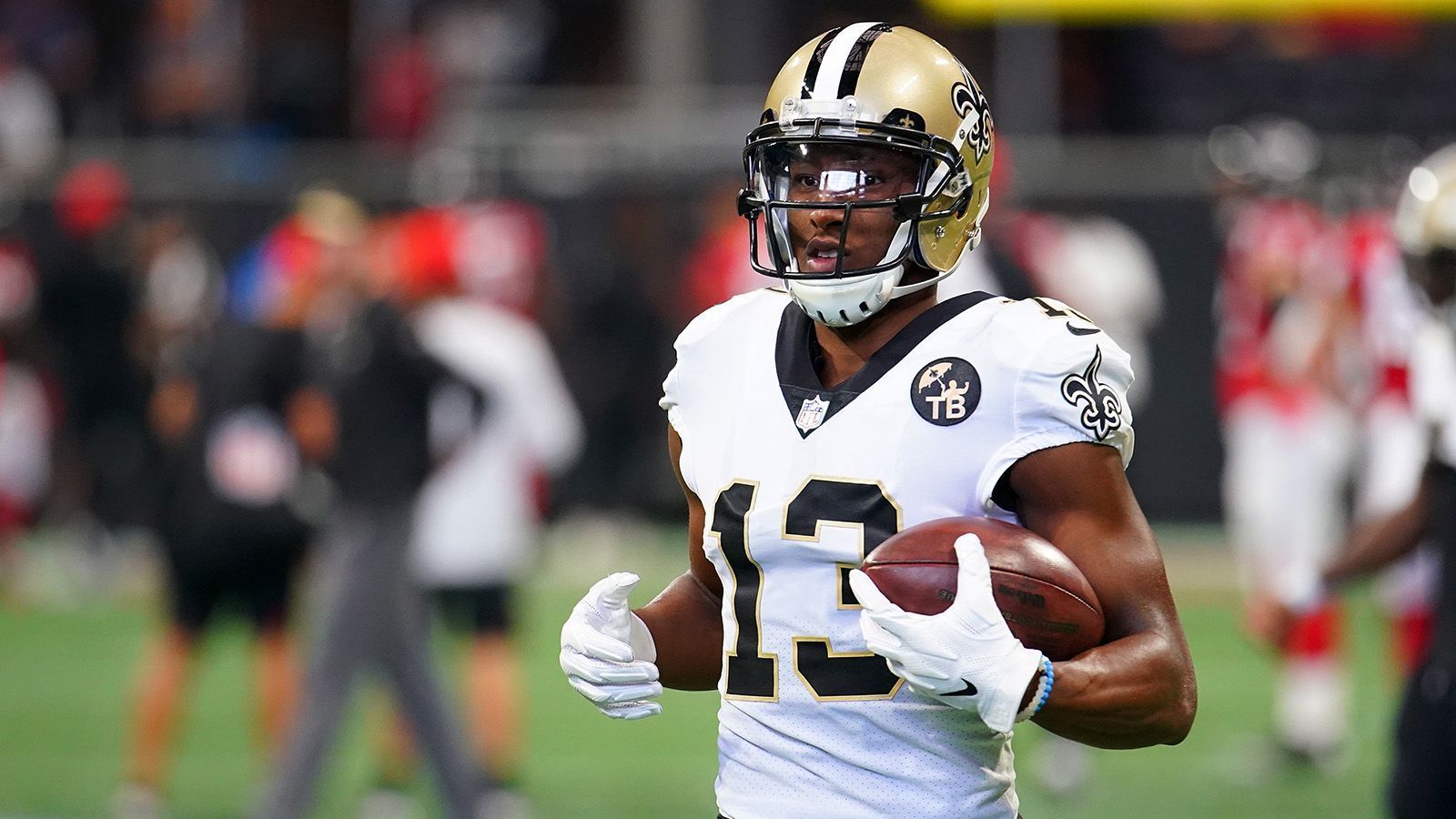 
                <strong>Week 4: Michael Thomas untermauert Catch-Rekord</strong><br>
                Wide Receiver Michael Thomas bleibt auch nach Woche 4 der Reception-König der NFL: Seine 42 Catches in vier Spielen für ein Team sind noch nie zuvor einem Receiver gelungen.
              