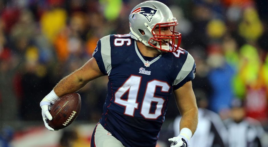 
                <strong>James Rittenhouse Develin</strong><br>
                New England PatriotsFullback
              