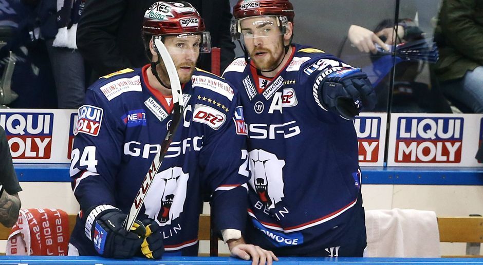 
                <strong>Stürmer</strong><br>
                Berlin hat in Playoff-Topscorer Louis-Marc Aubry (8 Tore, 8 Vorlagen), Silber-Held Marcel Noebels (Foto re., 6/7) und Andre Rankel (Foto li., 2/4) seine Top-Reihe in den Playoffs. Dagegen findet die in der Regular Season herausragende Formation Backman-Sheppard-Petersen mit Ausnahme von Nick Petersen (7/7) noch nicht zur Form. Zwar steuern auch Rihards Bukarts (4) und Mark Olver - alle seine drei Tore waren Gamewinner – Treffer bei, die Berliner sind aber nicht so tief besetzt wie die Münchner.
              