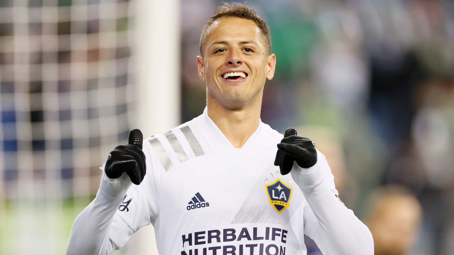 
                <strong>Javier Hernandez</strong><br>
                Team: Los Angeles Galaxy – MLS
              