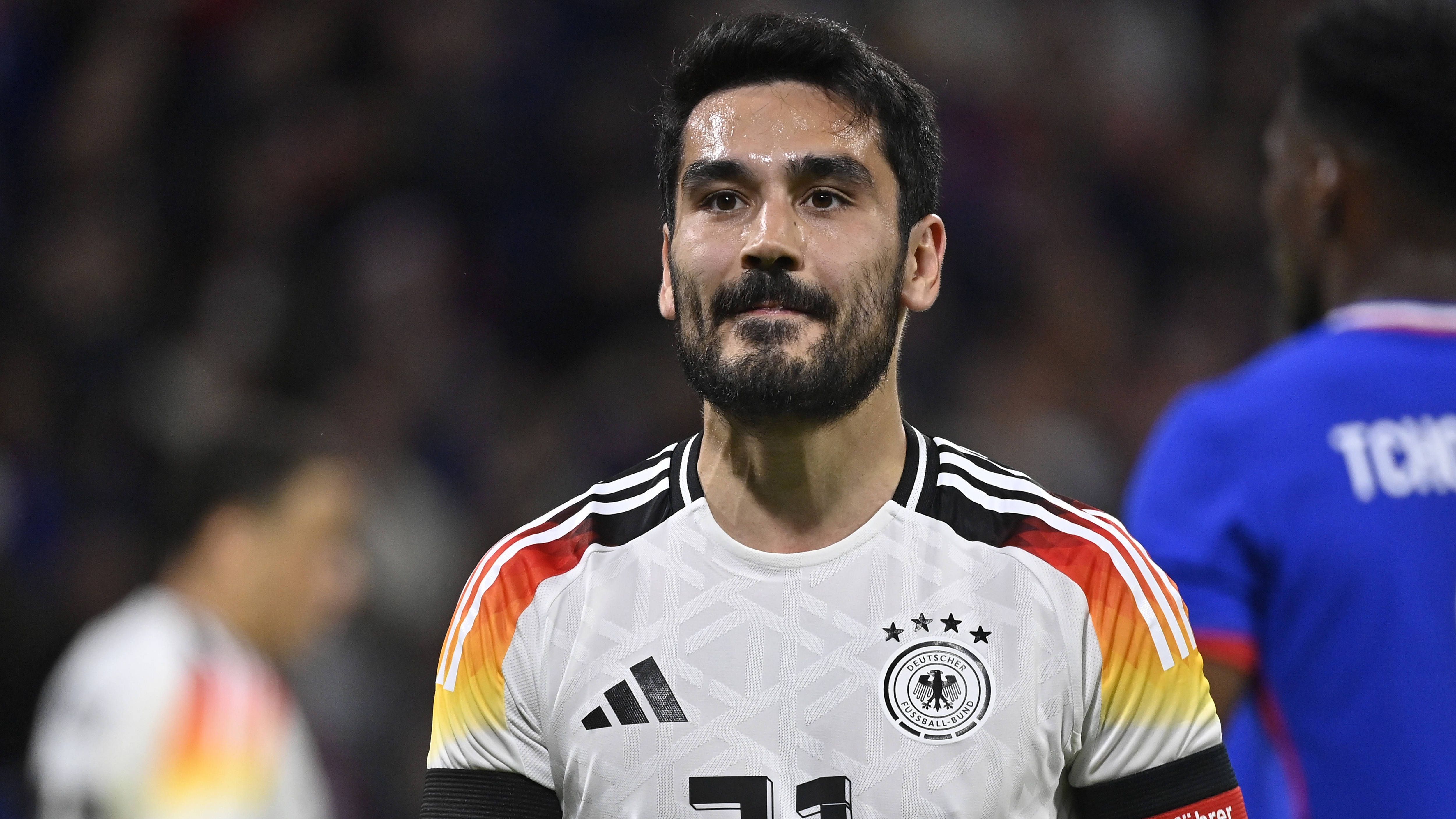 <strong>Offensives Mittelfeld: Ilkay Gündogan (FC Barcelona)</strong><br>Als Kapitän gibt es an Gündogans Nominierung natürlich keinerlei Zweifel. Ob er allerdings auch in jedem Spiel unumstrittener Stammspieler sein wird? Nagelsmann sieht den Barca-Profi weiter vorne - dort allerdings ist die Konkurrenz groß.