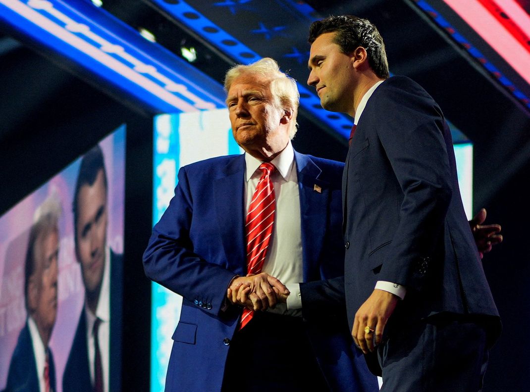 Charlie Kirk (rechts) war ein großer Unterstützer von Donald Trump.