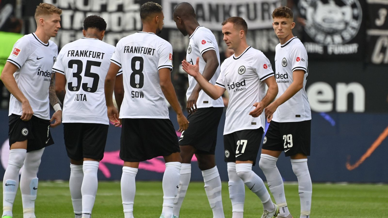 
                <strong>Topf 1: Eintracht Frankfurt (Deutschland)</strong><br>
                &#x2022; Klub-Koeffizient: 61.000<br>&#x2022; Qualifiziert durch: Gewinn der Europa League 2021/22<br>
              