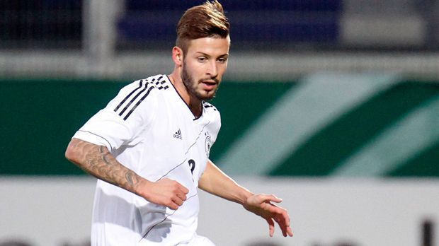 
                <strong>Abwehr - Marvin Plattenhardt (Hertha BSC)</strong><br>
                Länderspiele: 0Tore: -
              