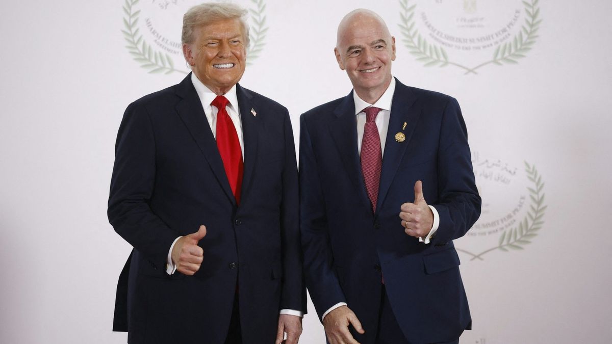 Gianni Infantino (r.) mit Donald Trump
