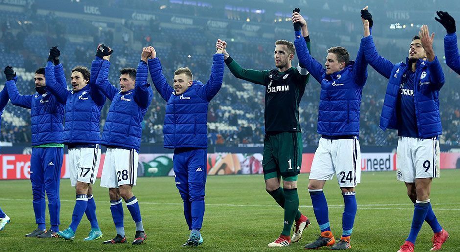 
                <strong>6. Schalke 04</strong><br>
                27 Jahre
              