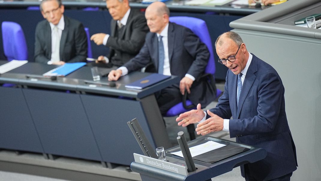 DIW-Chef Fratzscher wirft den Parteien vor der Bundestagswahl unlautere Wahlversprechen vor.
