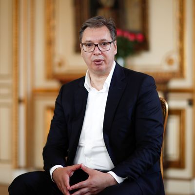 Serbiens Präsident Vučić setzt auf Trollbrigaden