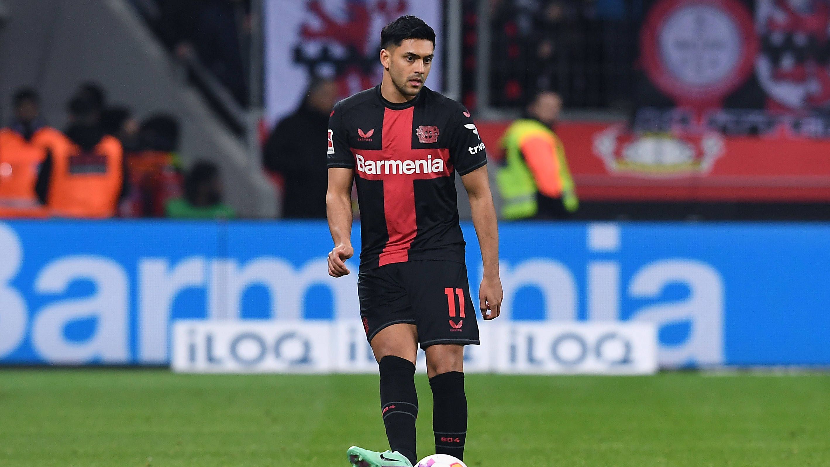 <strong>Nadiem Amiri (Bayer Leverkusen)</strong><br><strong>Position:</strong>&nbsp;Mittelfeld<br><strong>Nationalität:</strong> Deutschland/Afghanistan<br><strong>Alter:</strong>&nbsp;27 Jahre<br><strong>Im Verein seit:</strong>&nbsp;30.7.2019<br><strong>Marktwert:</strong> 4 Millionen Euro