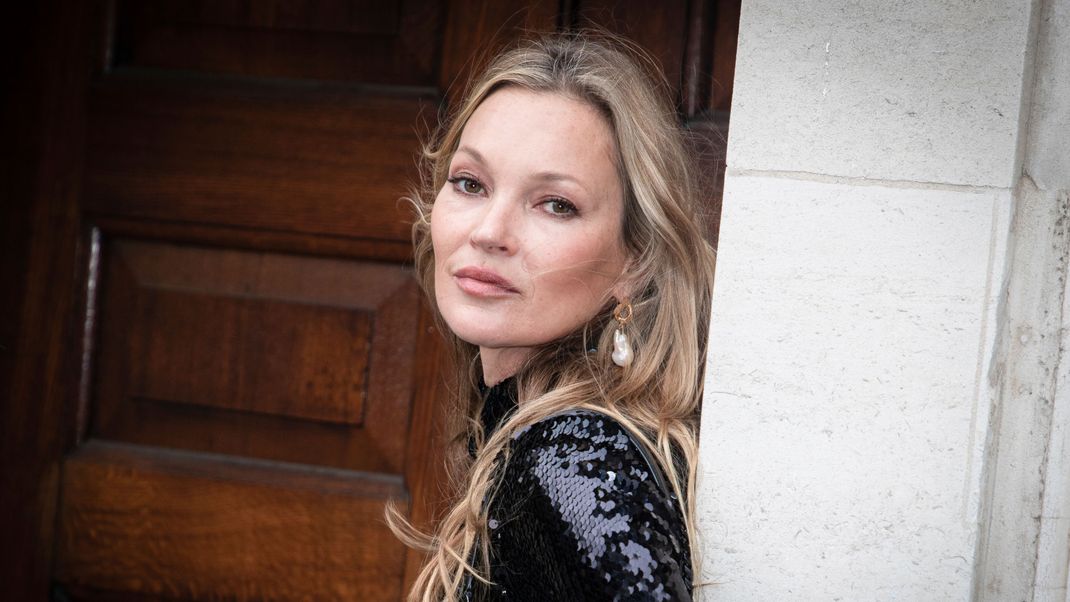 Kate Moss wird 50 - und kann auf eine lange, erfolgreiche Modelkarriere zurückblicken. 