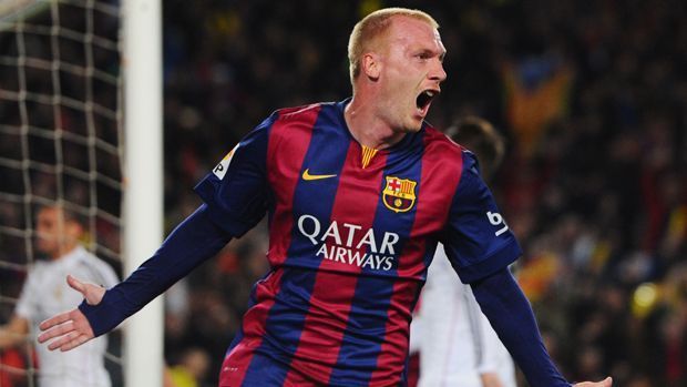 
                <strong>Jeremy Mathieu</strong><br>
                Jeremy Mathieu: Nach einer langen Leidenszeit will Mathieu beim FC Barcelona in dieser Saison wieder angreifen. In seinen ersten Partien für die Katalanen weiß er zu überzeugen. Unglaublich: Mit seinen 31 Jahren hat er lediglich vier Länderspiele zu verzeichnen. Zuletzt steht er am 14. Oktober 2014 für Frankreich auf dem Platz.
              