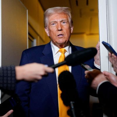 Erneut sorgt US-Präsident Donald Trump mit umstrittenen Aüßerungen für Aufsehen.